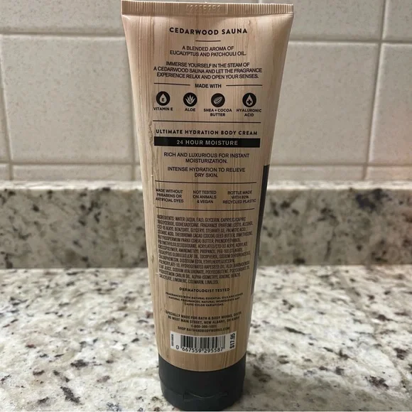 Bath & Body Works | Aroma Collection- Cedarwood Sauna | Body Cream - Picture 2 of 4